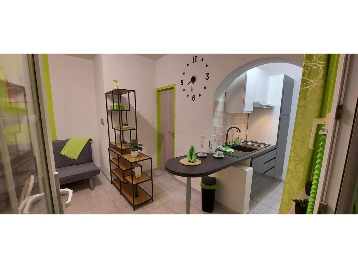 Blue Sea Vir Apartments Екстериор снимка
