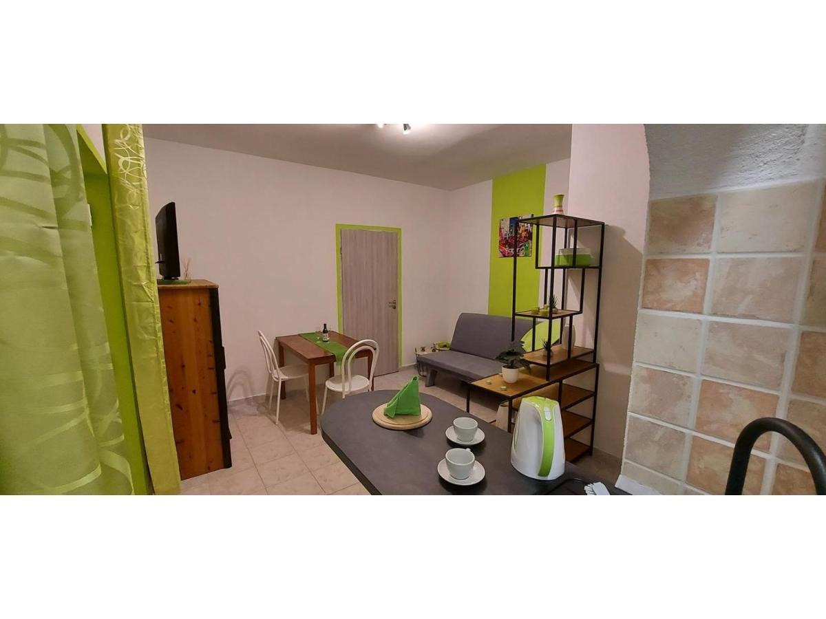 Blue Sea Vir Apartments Екстериор снимка