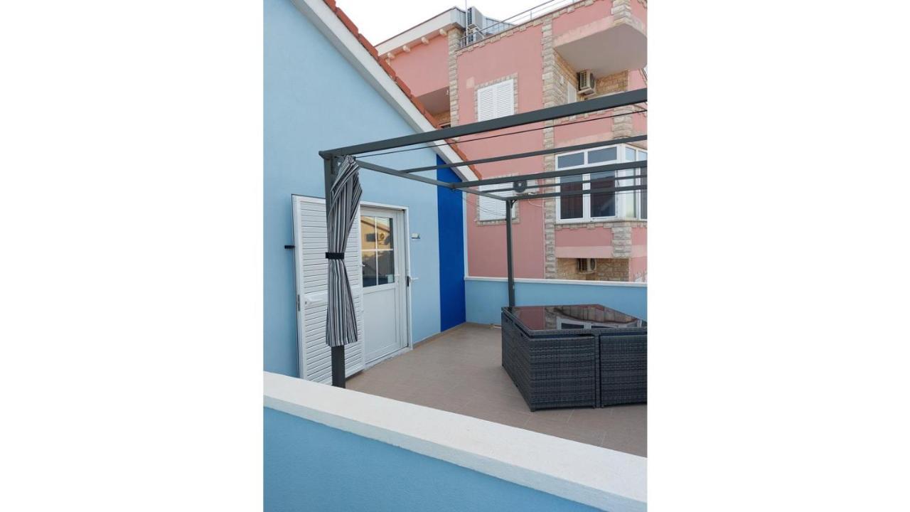 Blue Sea Vir Apartments Екстериор снимка